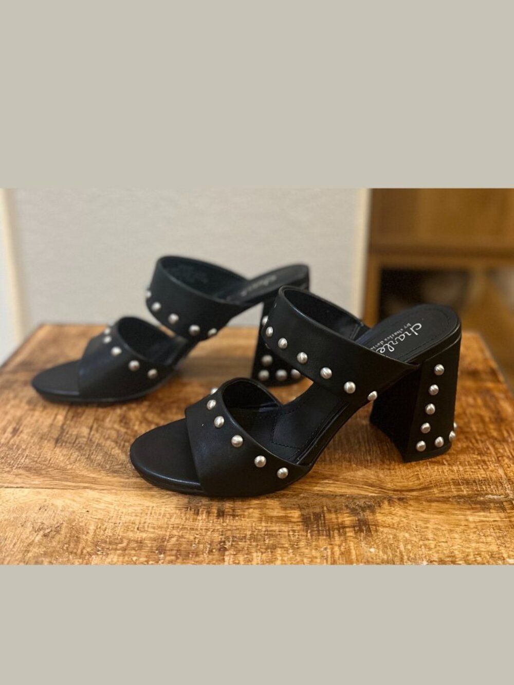 Charles by Charles David Roaring Black Studded Block Heel Sandals 9M